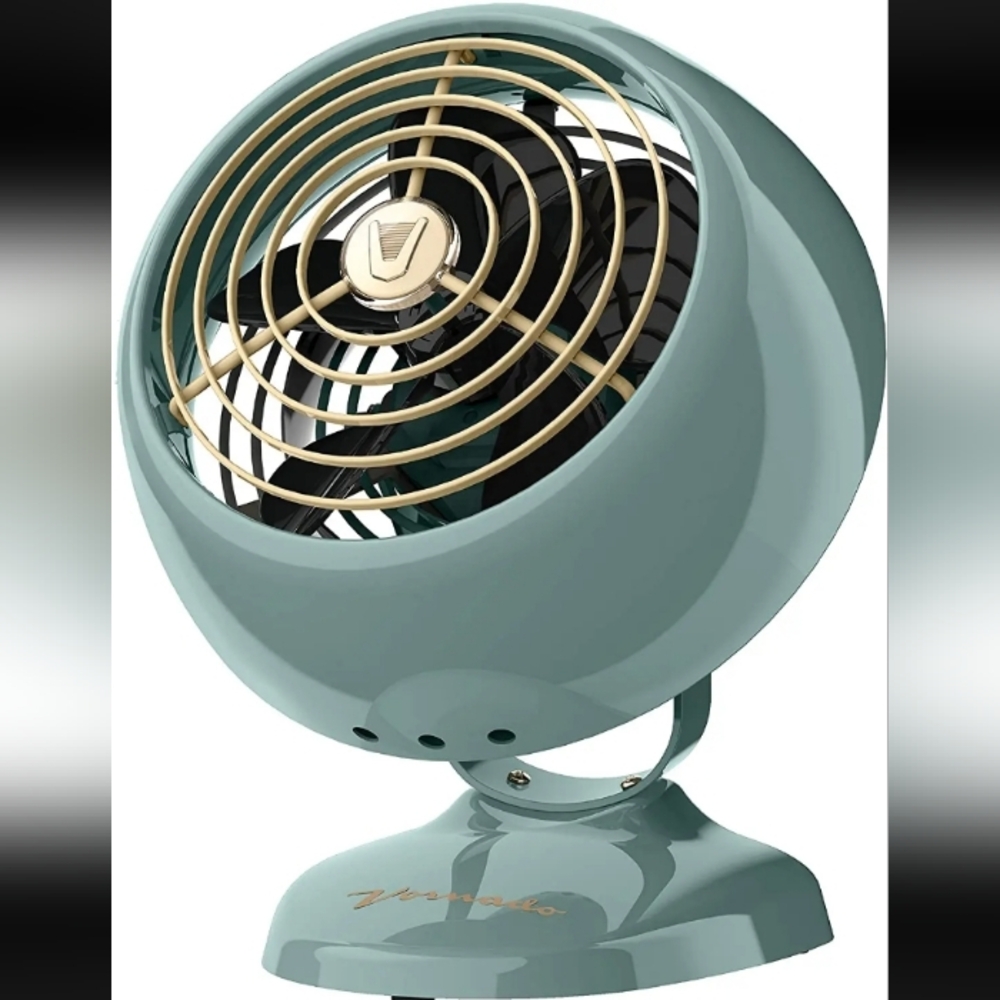 NWT Vornado Small Classic Metal Fan - In Box - Blue/Green